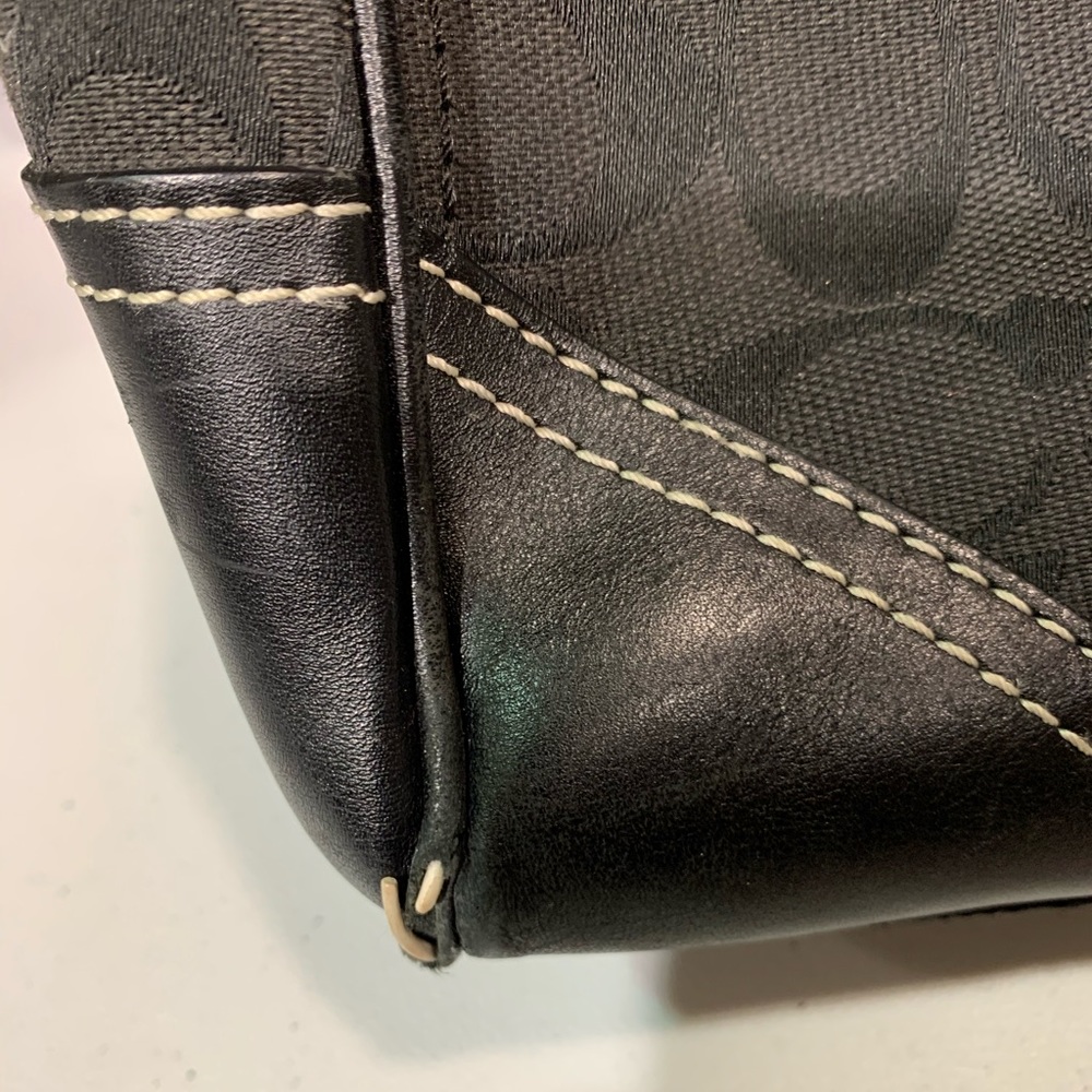 Coach Handbag - Picture 5 of 5